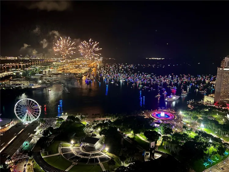 Vizcayne North Tower #4803 image #33