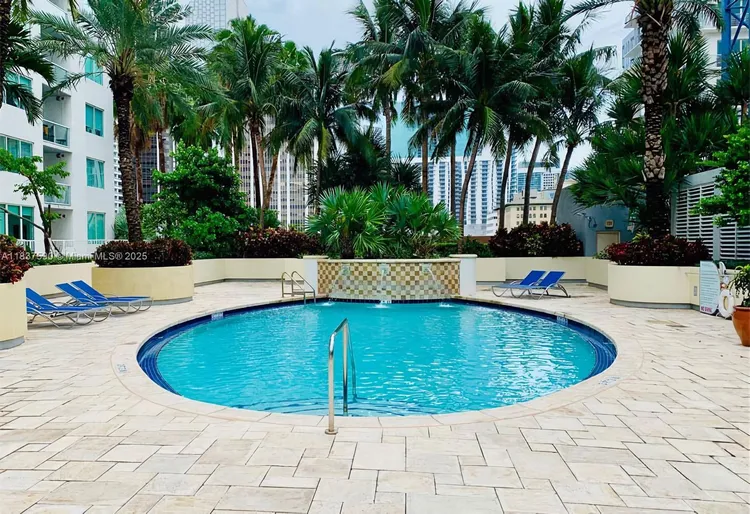 Vizcayne North Tower #4803 image #39