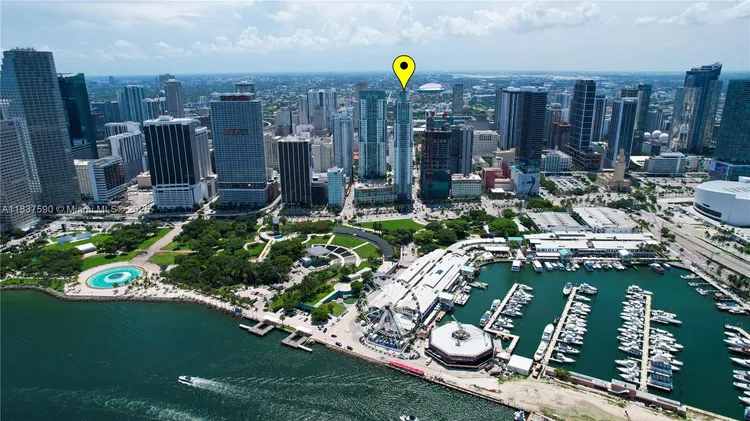 Vizcayne North Tower #4803 image #43