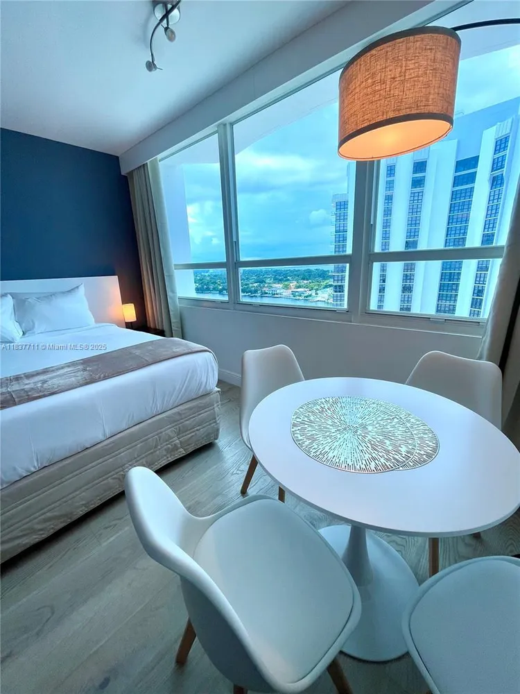 Castle Beach Club #1515 image #13