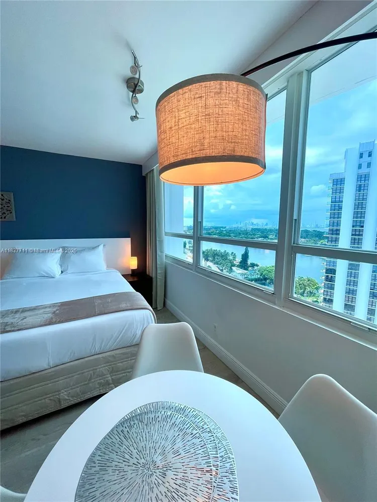 Castle Beach Club #1515 image #14