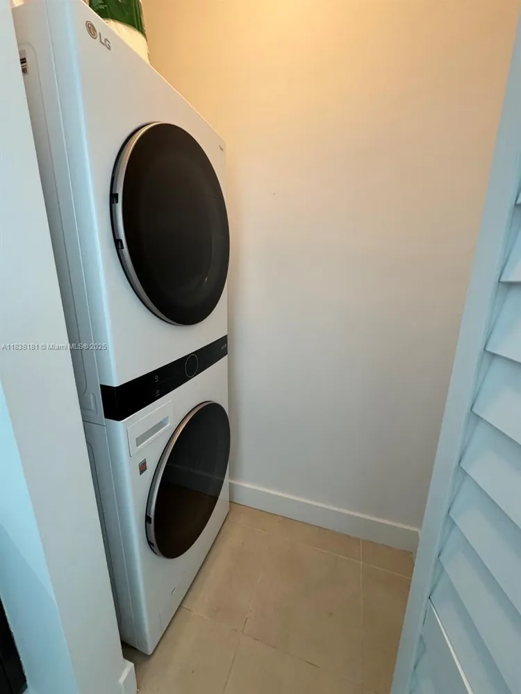 Nordica #PH-06 image #24