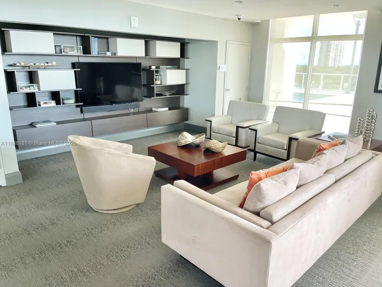 Nordica #PH-06 image #34