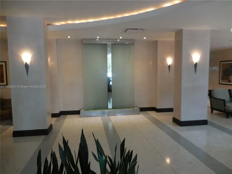 The Tides On Hollywood Beach #5P image #13