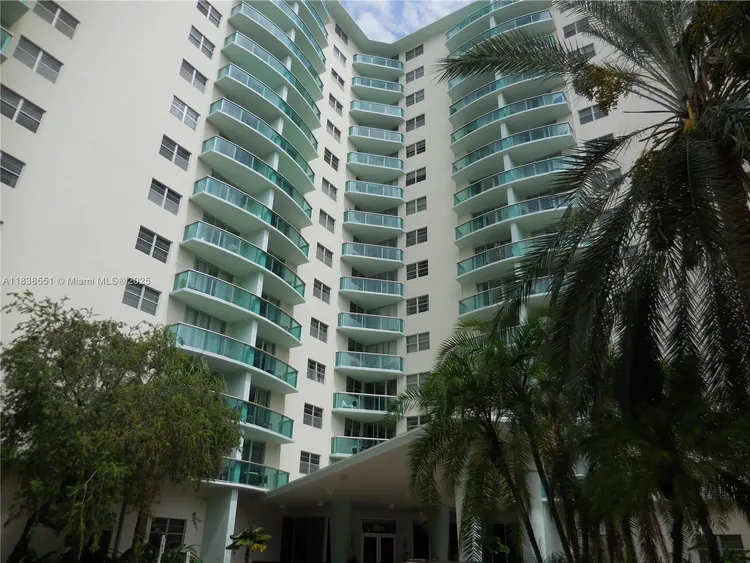 The Tides On Hollywood Beach #5P image #14