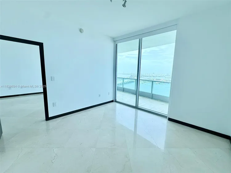 900 Biscayne Bay #3803 image #20