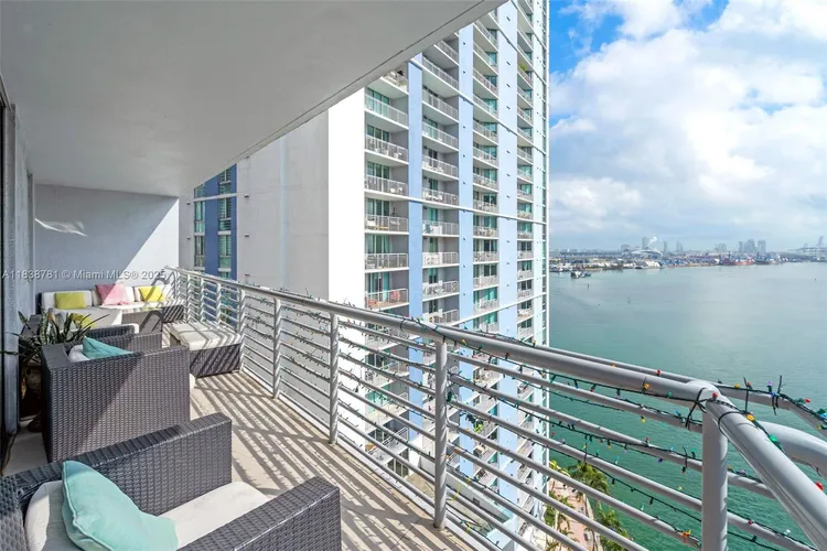 One Miami #1823 image #14