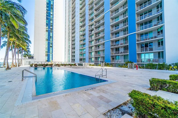 One Miami #1823 image #20