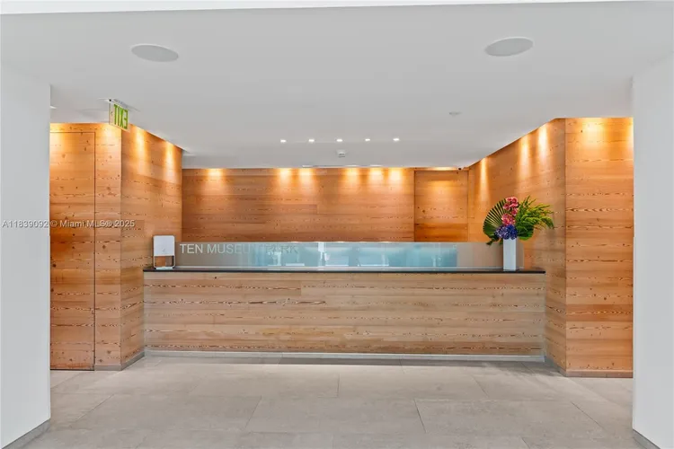 Ten Museum Park #4003 image #15