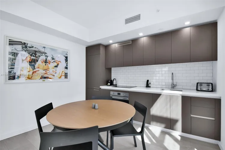 YotelPad #2000 image #11