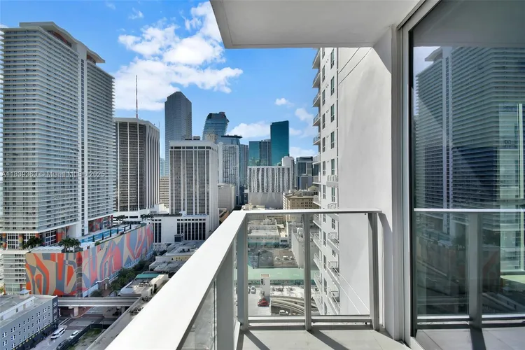 YotelPad #2000 image #19