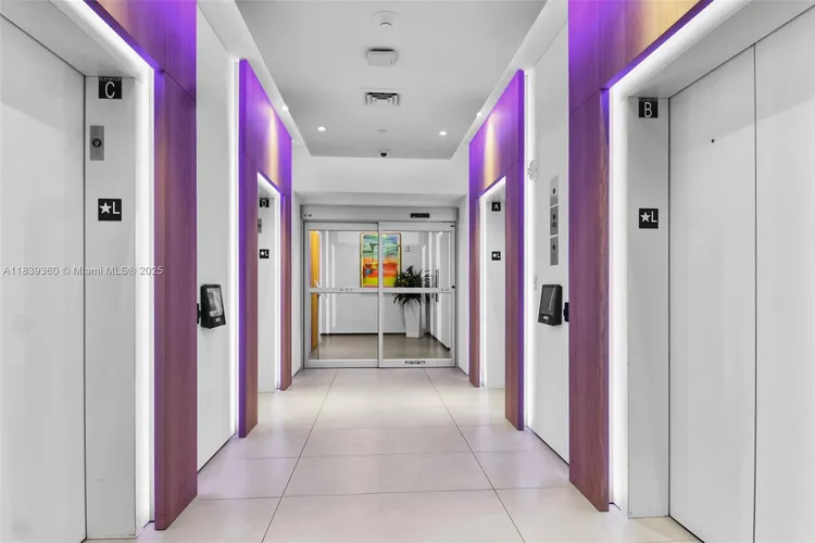 YotelPad #2000 image #36