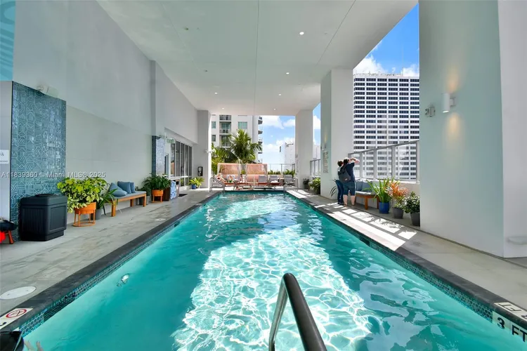 YotelPad #2000 image #37