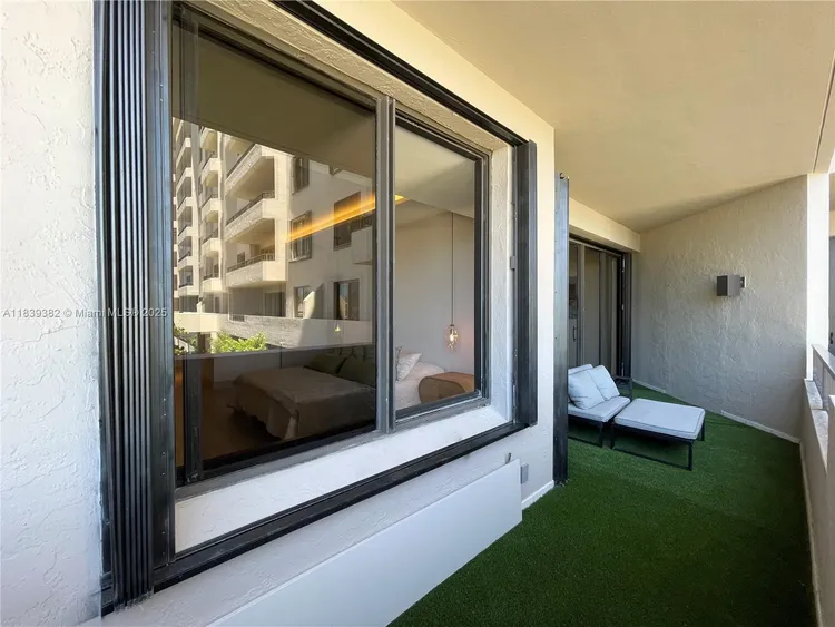 Key Colony I - Tidemark #305 image #14