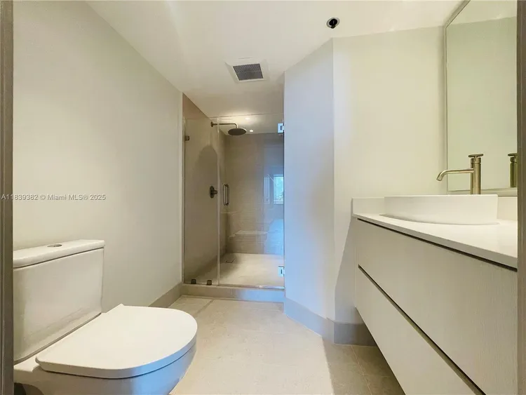 Key Colony I - Tidemark #305 image #9