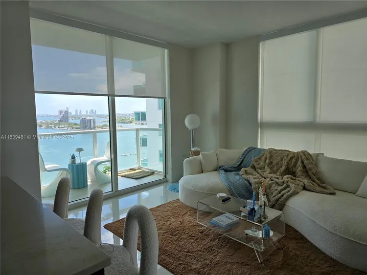 Quantum on the Bay #1803 image #9