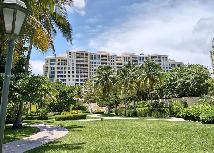 Grand Bay Residences #601 image #44