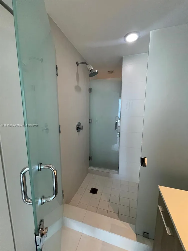 Paraiso Bayviews #3705 image #11