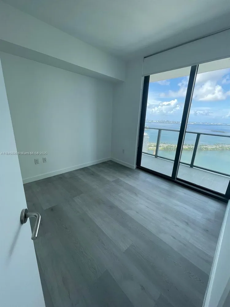 Paraiso Bayviews #3705 image #7