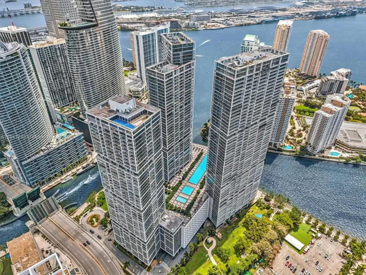 Icon Brickell II #5009 image #34