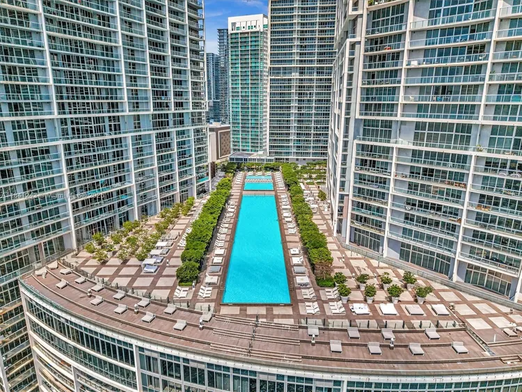 Icon Brickell II #5009 image #39