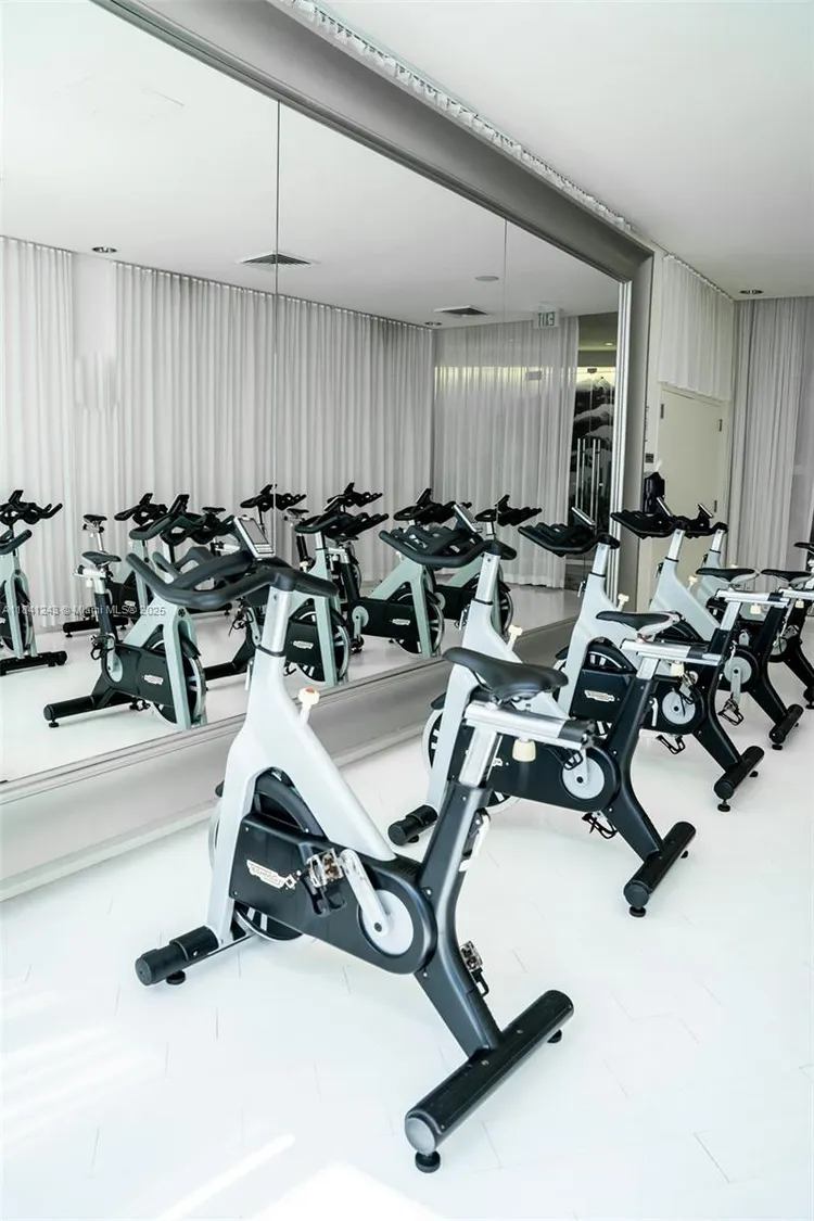 Icon Brickell II #5009 image #52