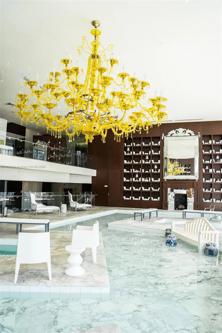 Icon Brickell II #5009 image #57