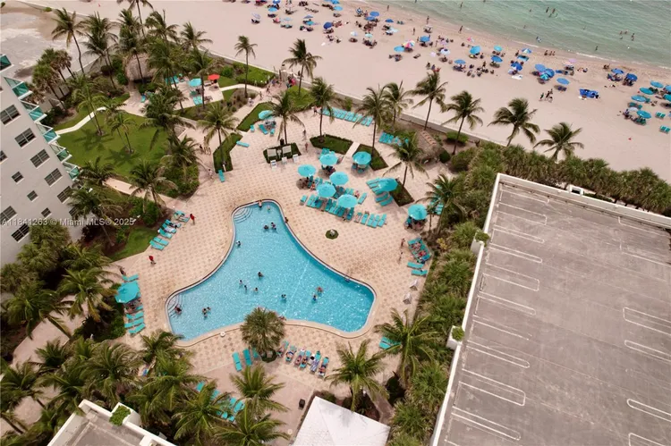 The Tides On Hollywood Beach #11P image #27