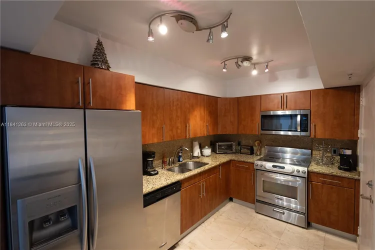 The Tides On Hollywood Beach #11P image #9