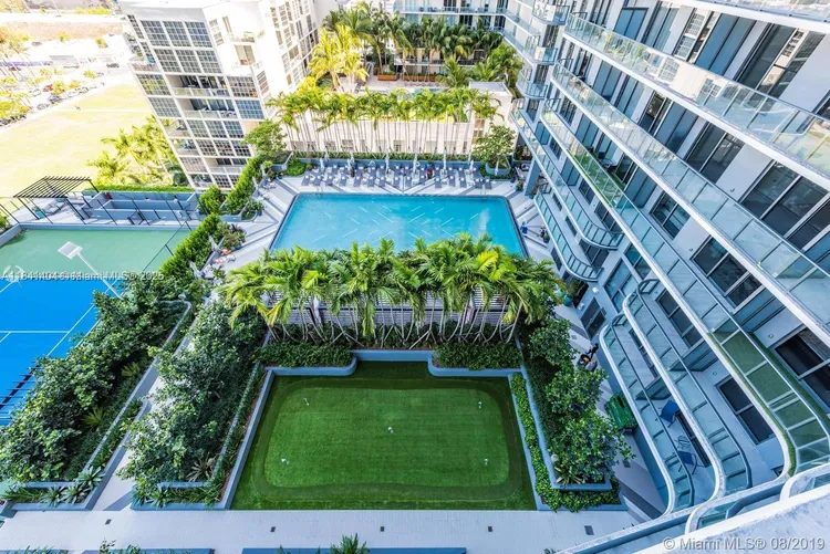 Hyde Midtown #L205 image #22