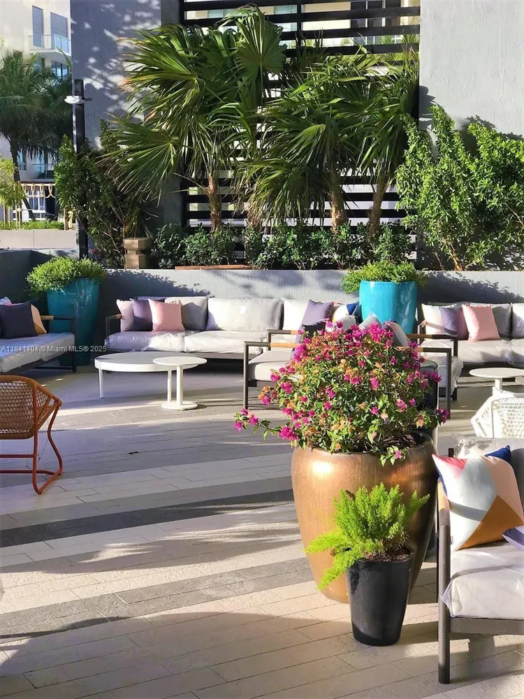 Hyde Midtown #L205 image #25