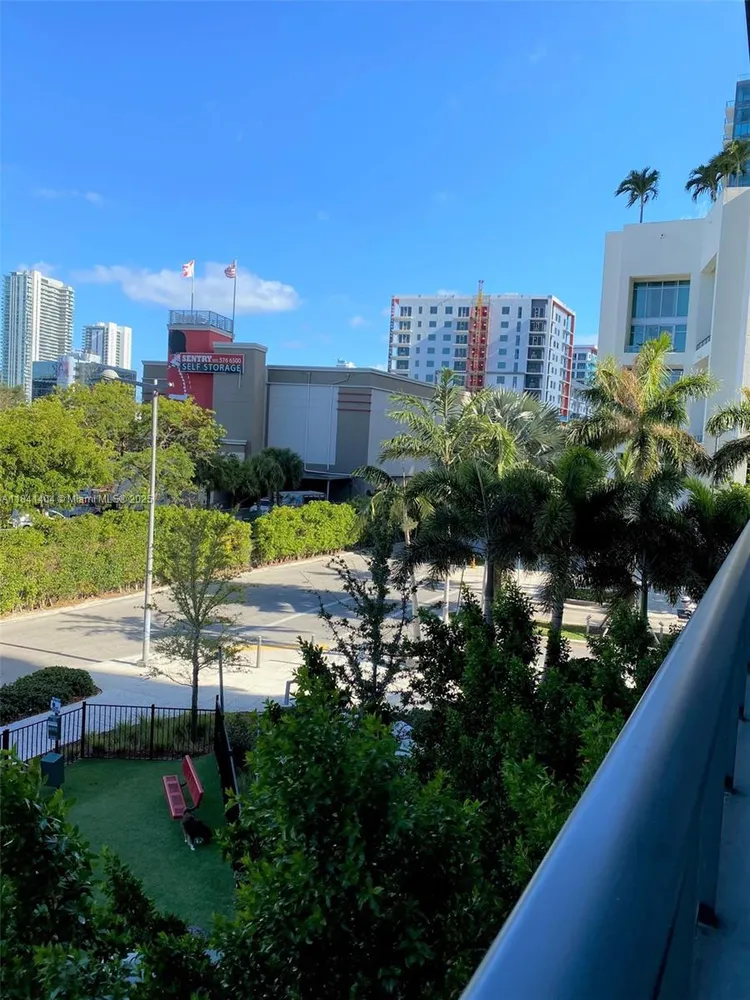 Hyde Midtown #L205 image #50