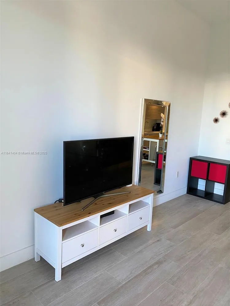 Hyde Midtown #L205 image #63