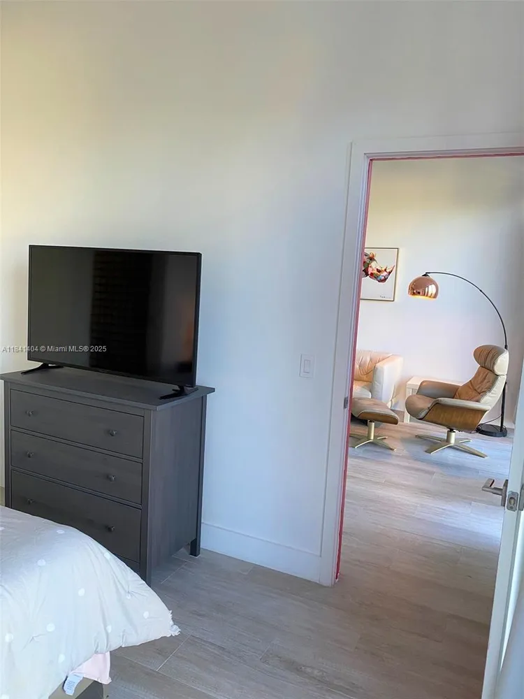 Hyde Midtown #L205 image #64