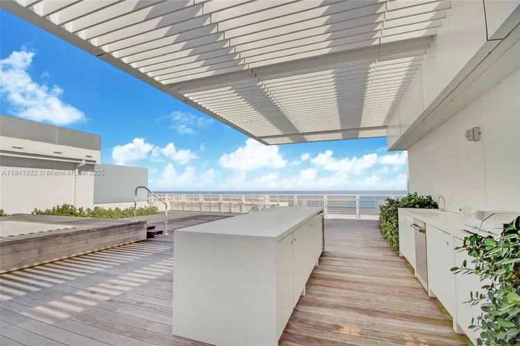 The Surf Club Four Seasons Hotel And Residences #S-PH2 image #7