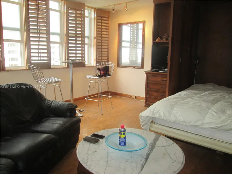 Winston Towers #710 image #13