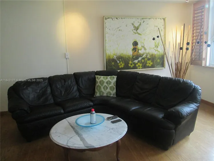 Winston Towers #710 image #9