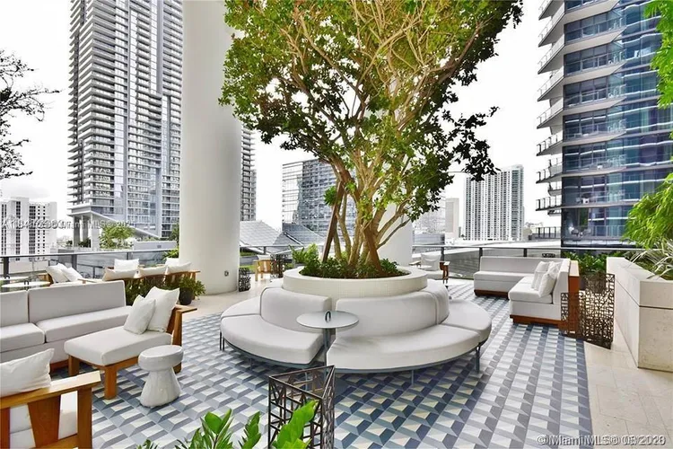 SLS Lux Brickell #2402 image #33
