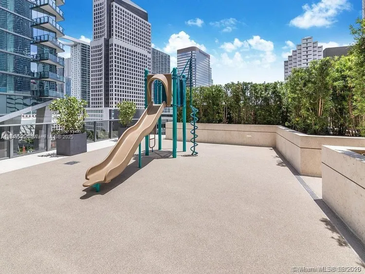 SLS Lux Brickell #2402 image #38