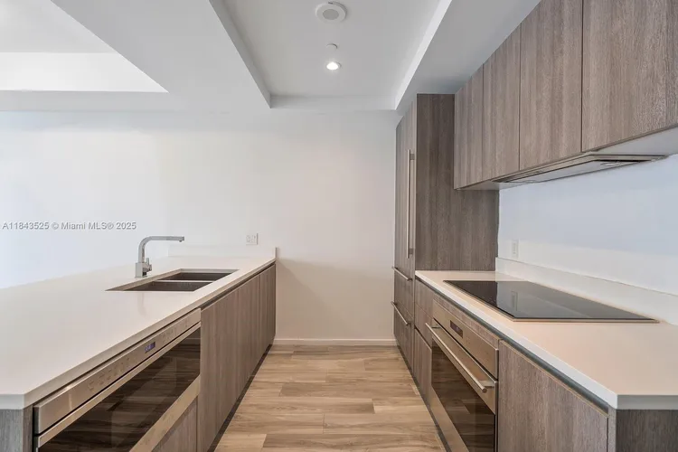 SLS Lux Brickell #2402 image #7