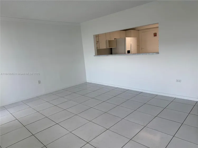 Burleigh House #1203 image #10