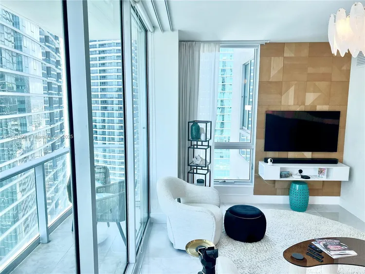 Met1 #T-2902 image #12