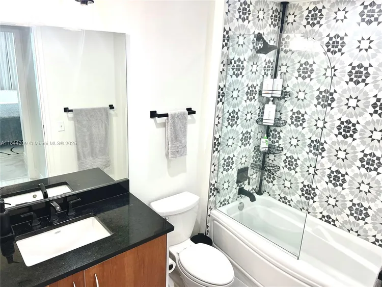 Met1 #T-2902 image #7