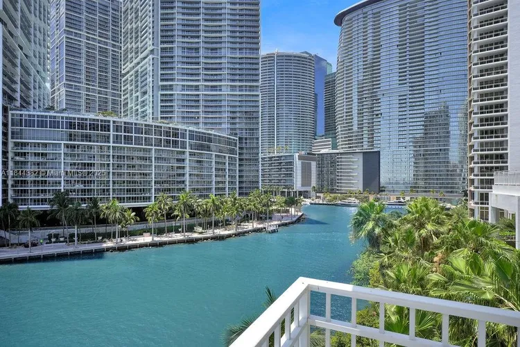 Courts Condo Brickell Key #602 image #22