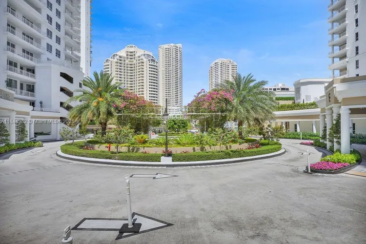 Courts Condo Brickell Key #602 image #28