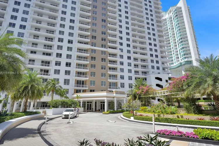 Courts Condo Brickell Key #602 image #30