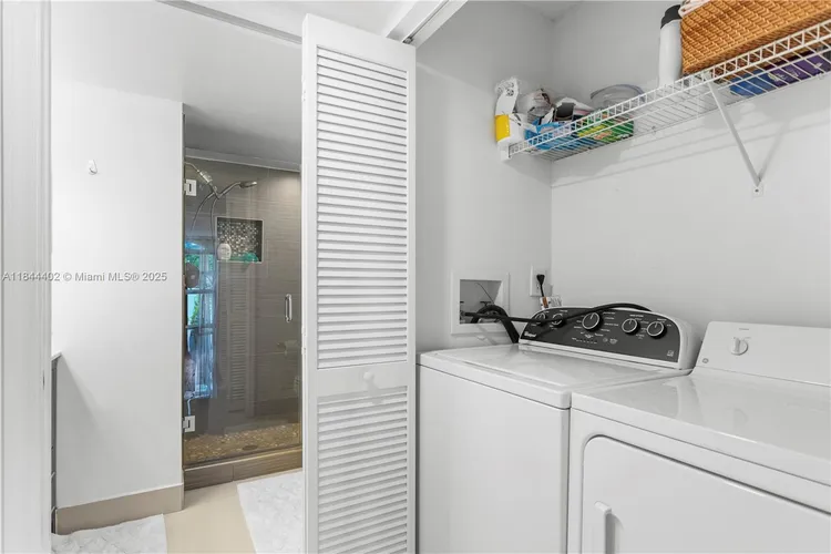 Yacht Club at Portofino #409 image #10