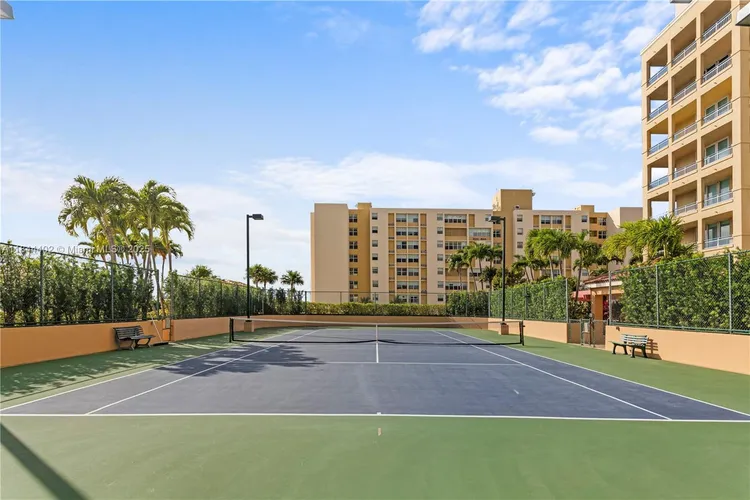 Yacht Club at Portofino #409 image #16