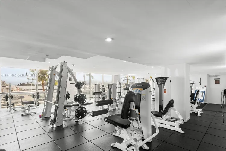 Yacht Club at Portofino #409 image #17