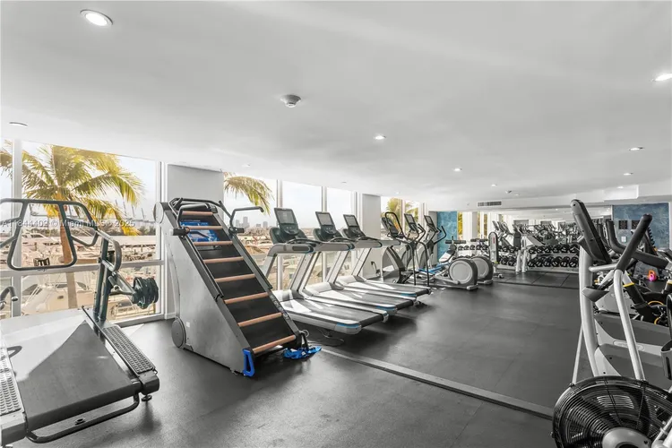 Yacht Club at Portofino #409 image #18